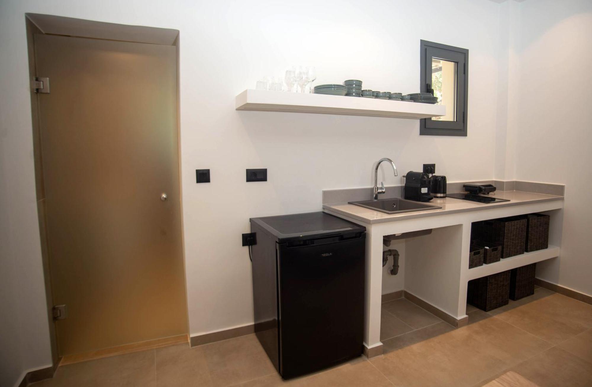 Marea Luxury Suites - Tramontana Korithion ภายนอก รูปภาพ
